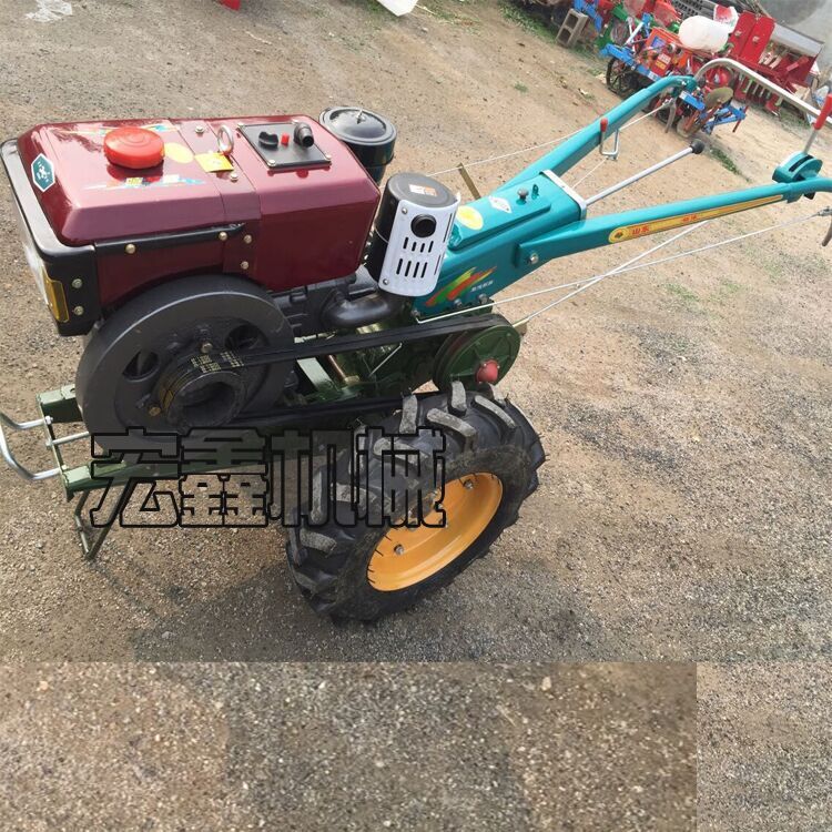 曲靖市馬龍區(qū) 農(nóng)機補貼“送上門” 農(nóng)業(yè)服務(wù)“零距離”